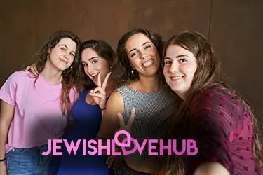 Join 1000's at JewishLoveHub for Jewish Singles Dating